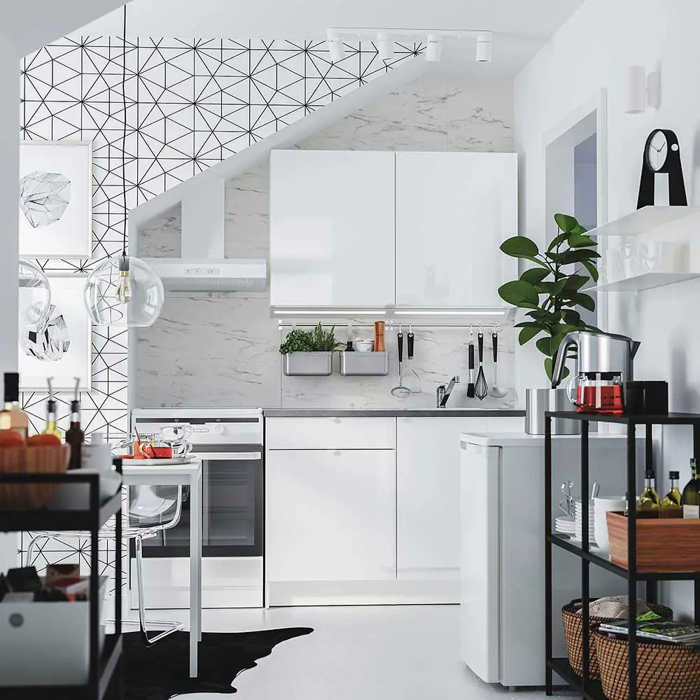 Mini cuisine blanche pour petits espaces de chez Ikea