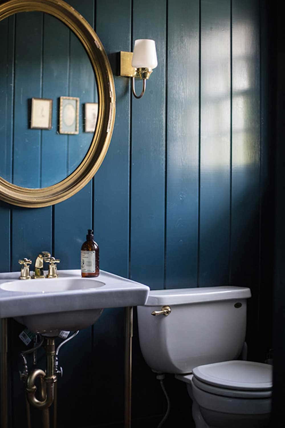 salle de bain vintage au style scandinave